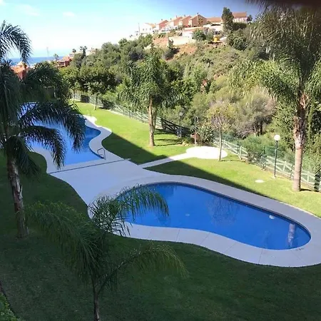 Family Costa De Sol , Seaview, 2 Bedroom, Pool